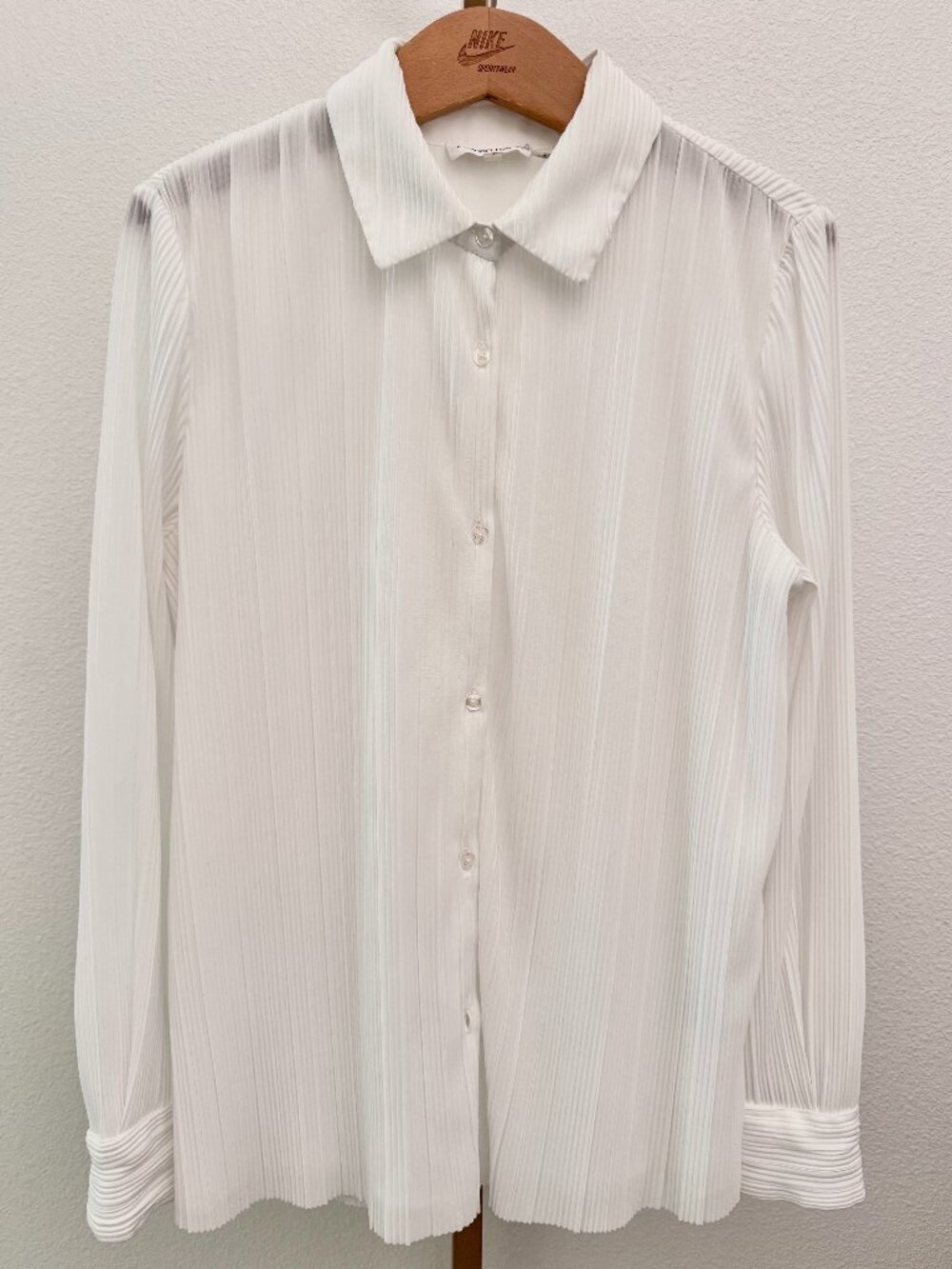 Calvin Klein White Micro Pleated Button Down Blouse Small